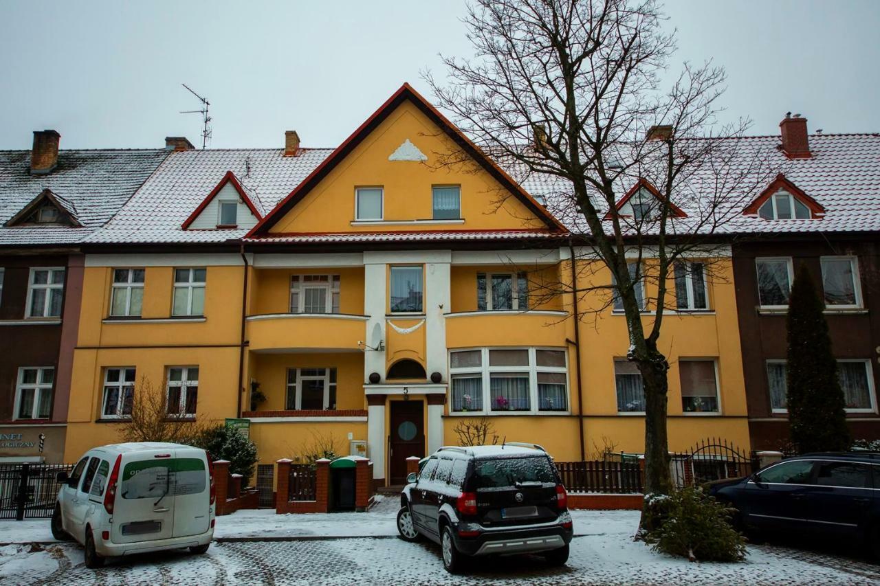 Wyspa Uznam - Apartament Moniuszki 5 Świnoujście Exteriör bild